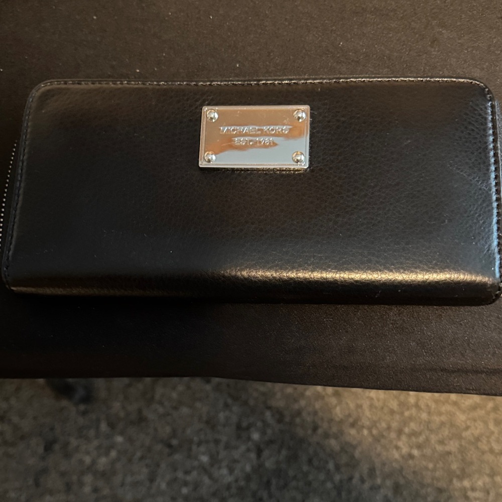 Michael Kors Black Leather Zip Wallet with Silver Plate